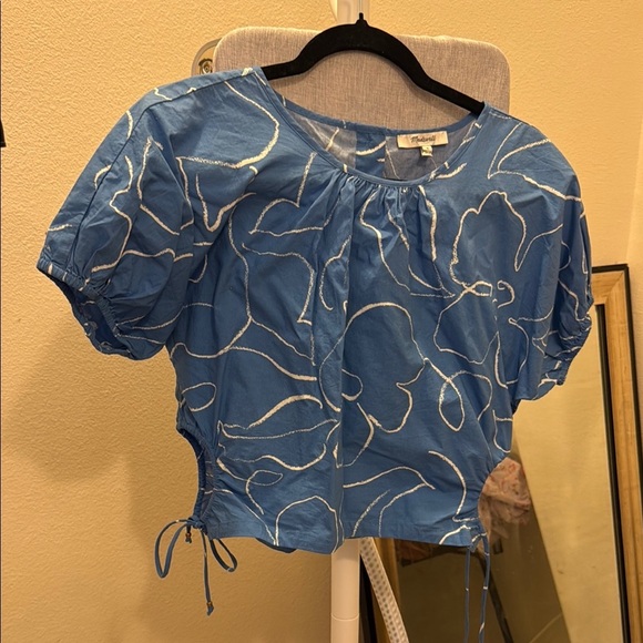 Madewell Blue and White Puff Sleeve Crop Blouse - Picture 2 of 4